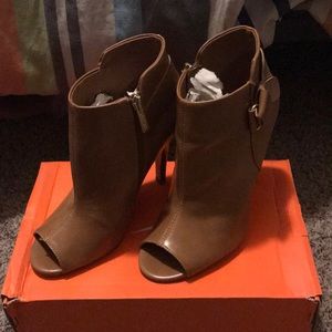 Guess peep toe booties